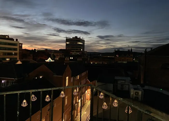 Central Sheffield 3Bed 3Bath IV Pent-Apartment